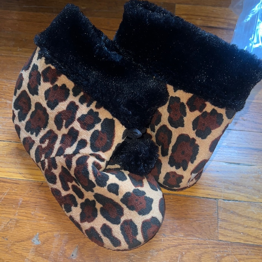 Cheetah soft boots with fur